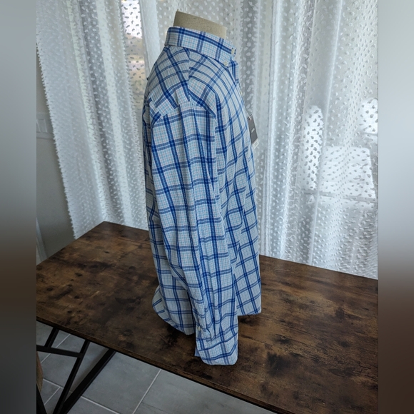 NWT Izod Blue Plaid Button Down Shirt - Picture 3 of 7